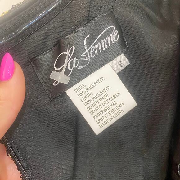 La Femme 21155 Fitted Maxi Gold & Black Strapless Gown - Picture 7 of 10